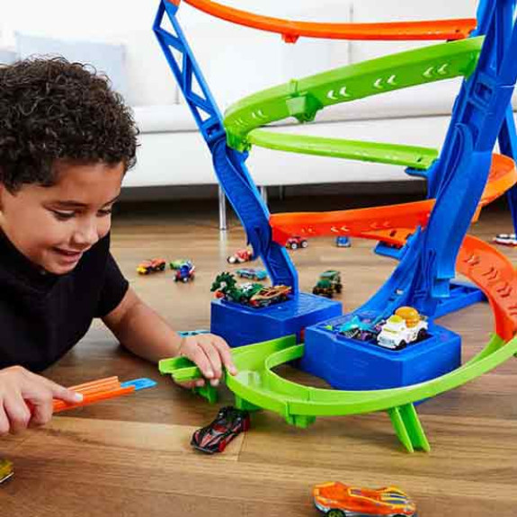HotWheels Cyclone Crash